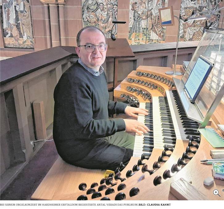 Orgel des Erftaldoms richtig in Szene gesetzt